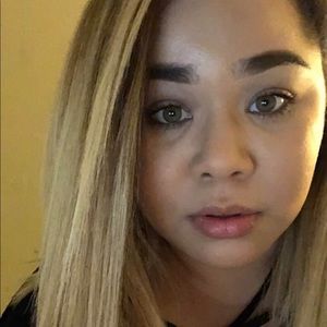 Meet your Posher, Marla